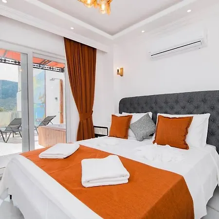 Yagmur Damlasi Muhafazakar Denize Yakin Willa Kalkan